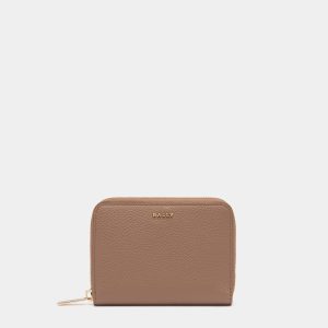 Zip Around Wallet in Beige Grained Leather