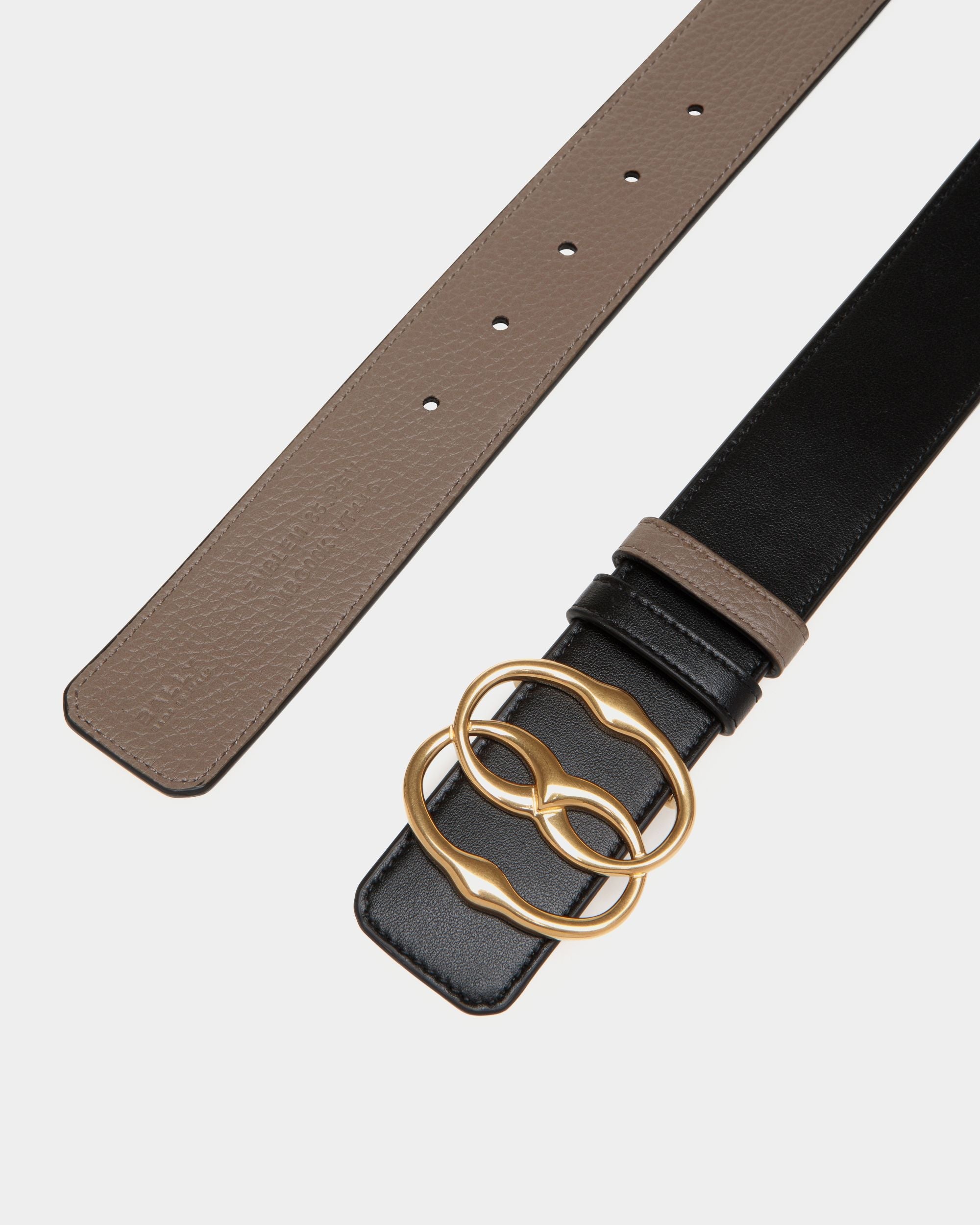 Emblem 35mm Reversible Belt in Taupe And Black Leather - Image 2
