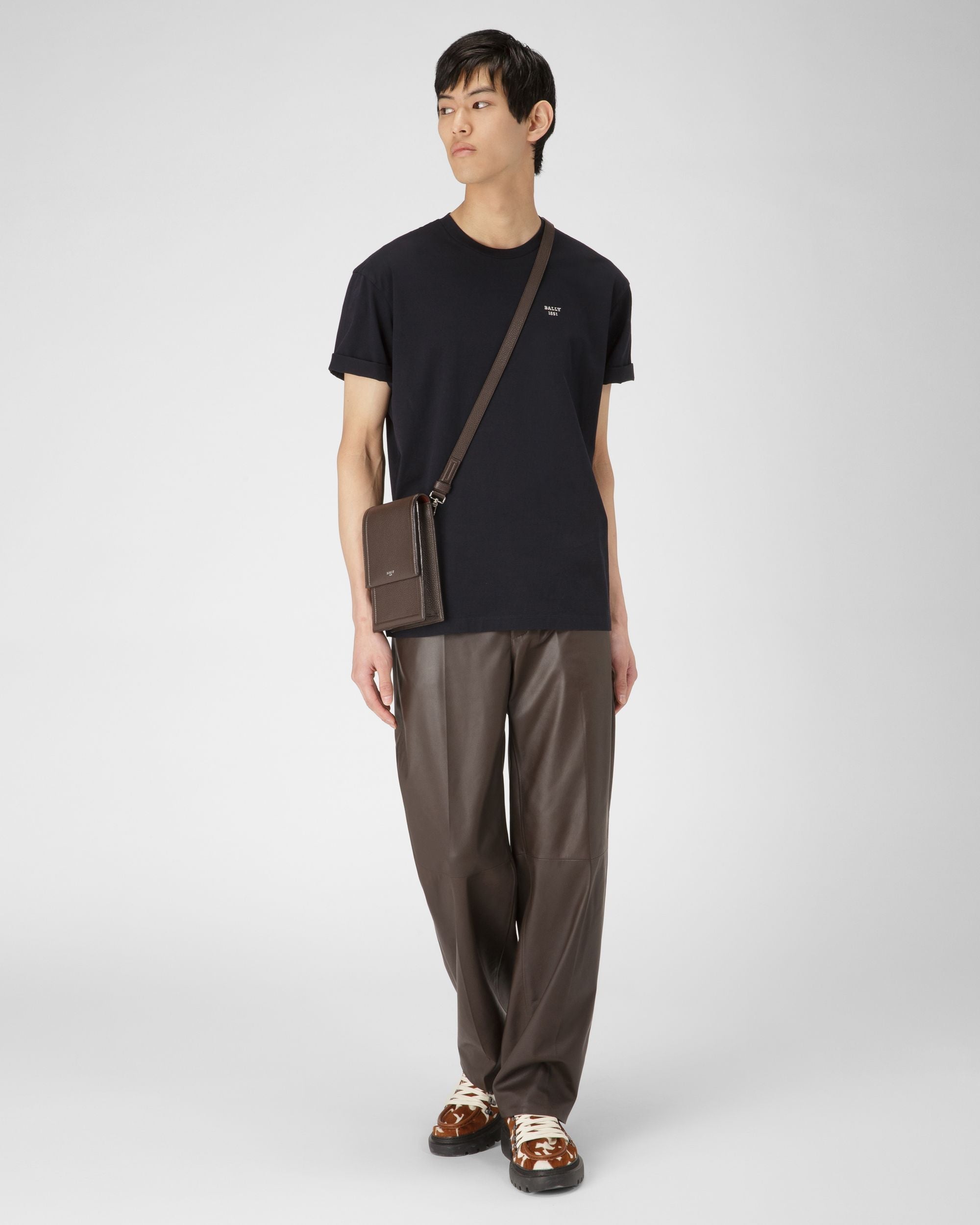 Organic Cotton T-Shirt In Navy - Image 5