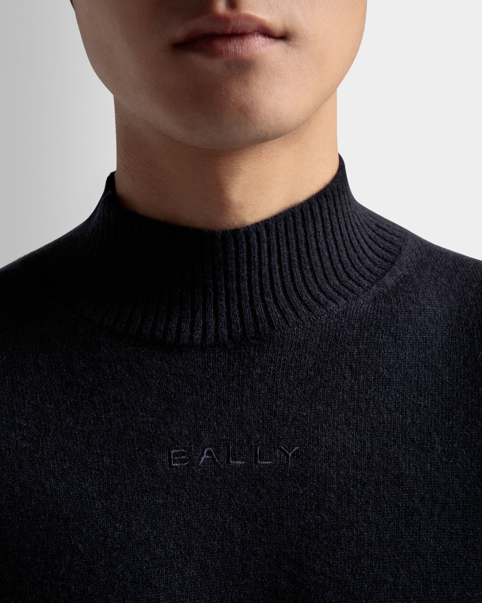 Turtleneck Sweater In Dark Blue Cashmere - Image 4