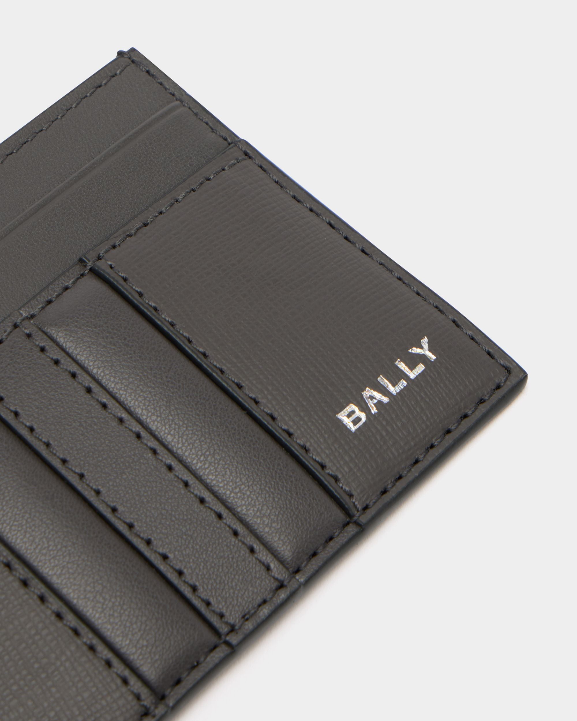 Mythos Card Holder in Grey Recycled Leather - Image 4