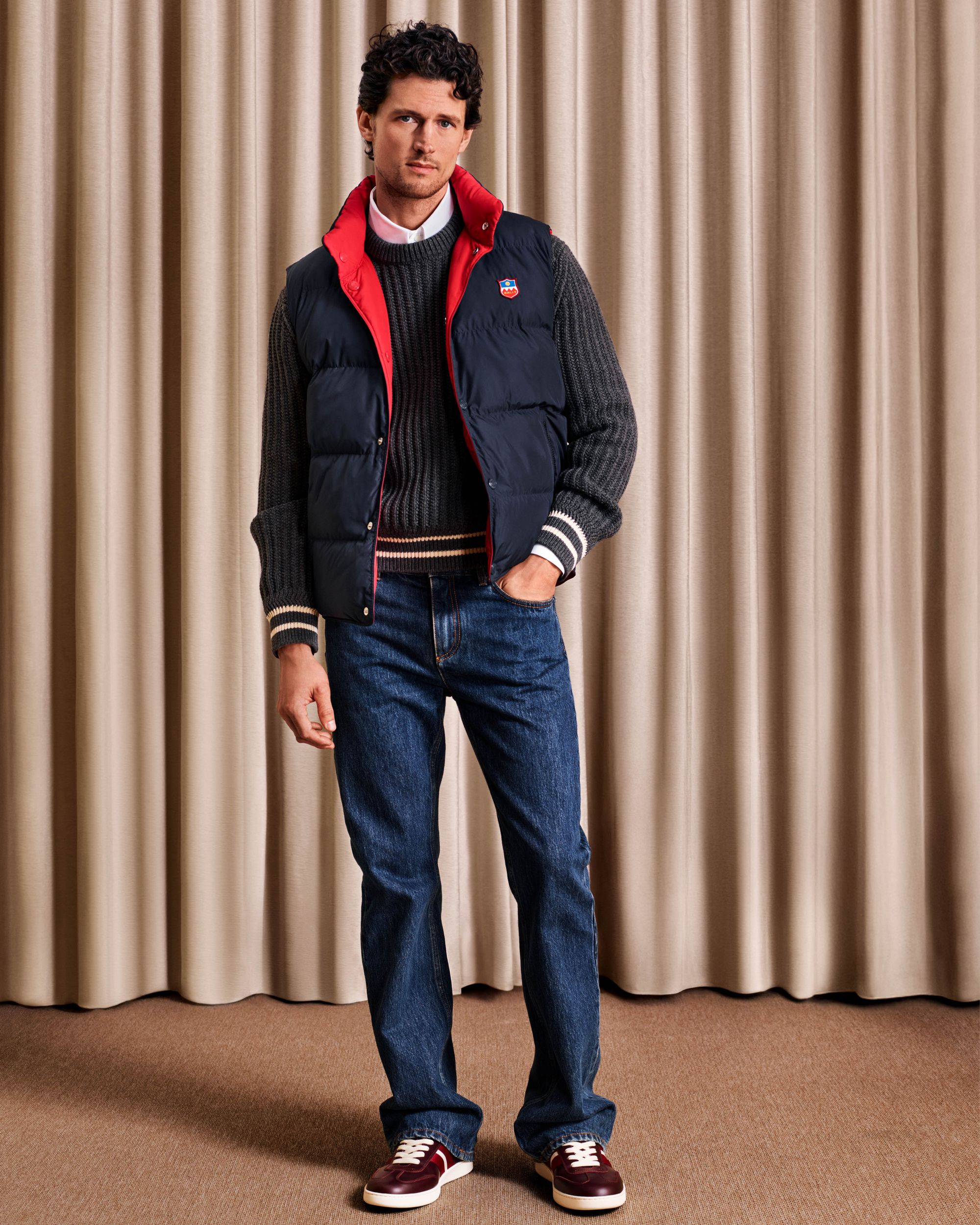 Reversible Vest in Navy Blue And Red Polyester - Image 10
