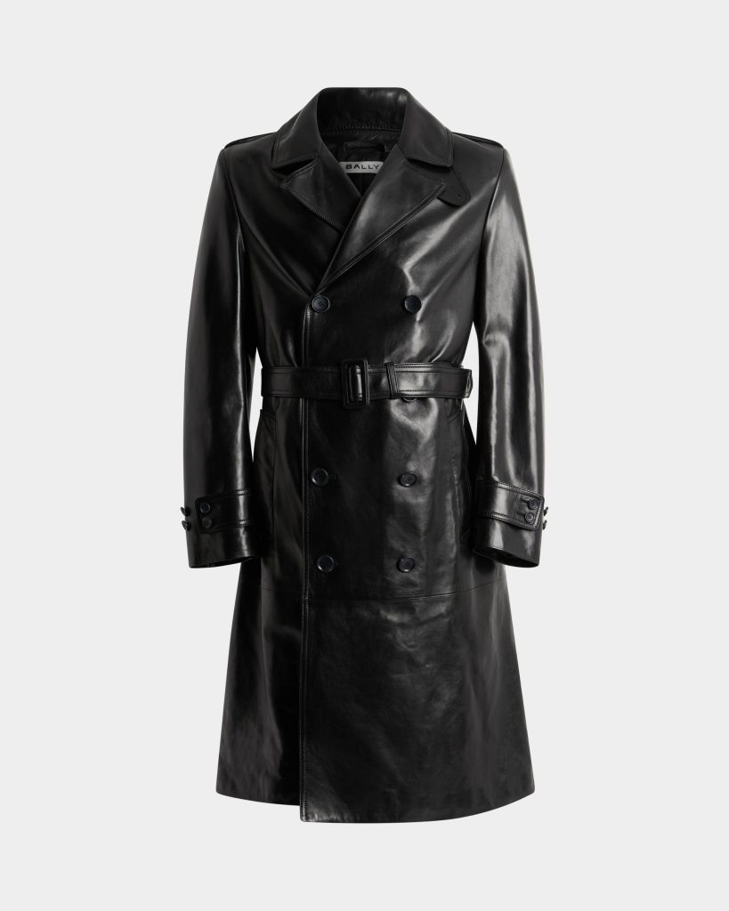 Trench Coat in Black Leather