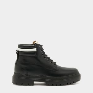 Hallen Boot in Black Leather