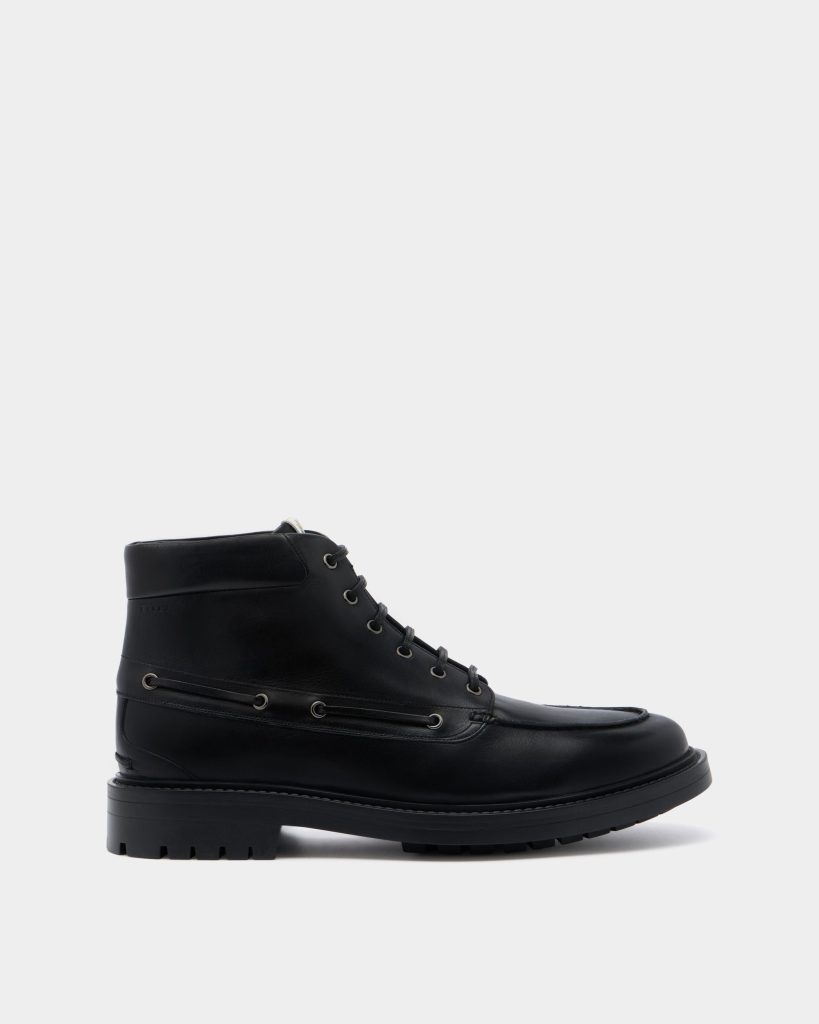 B-Lug Bootie in Black Leather