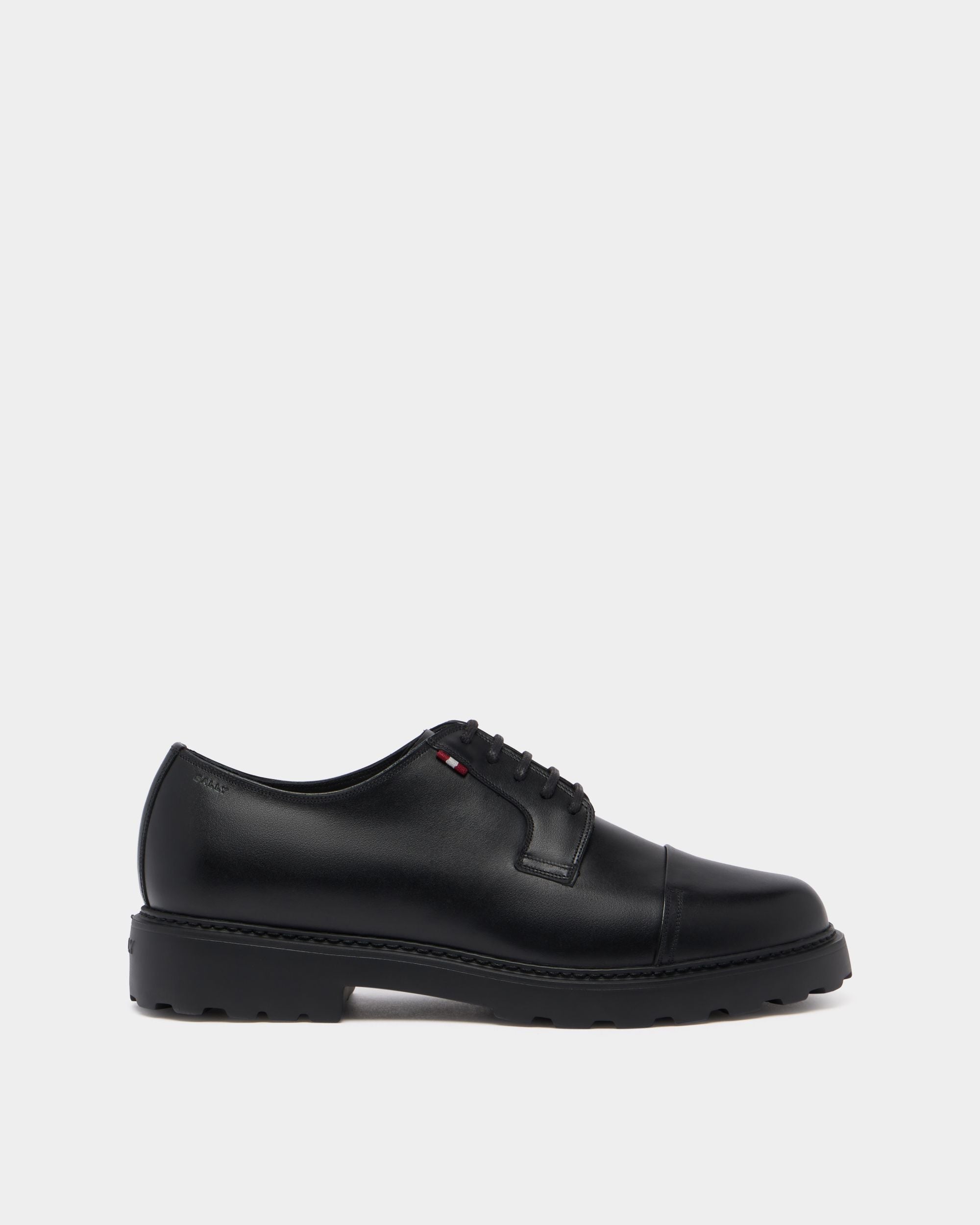 Gusto Derby in Black Leather