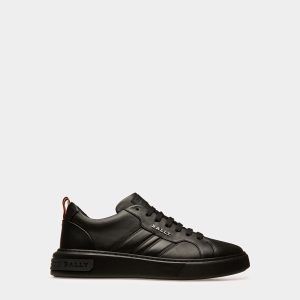 Maxim Leather Sneakers In Black