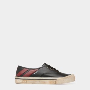 Santa Ana Sneaker in Black Leather