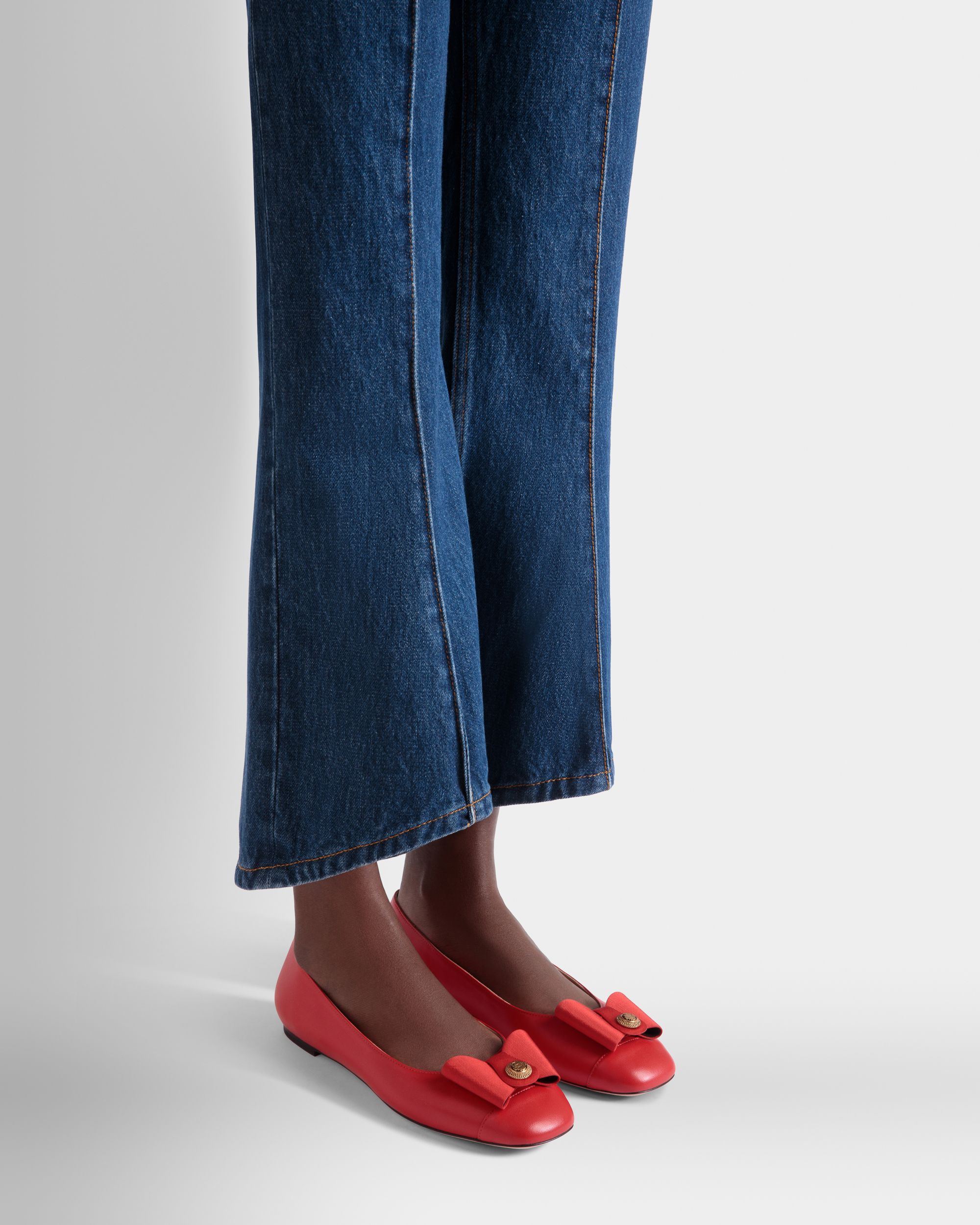 B-Bow Flat in Red Leather - Image 2