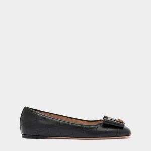B-Bow Ballet Flat in Black Leather