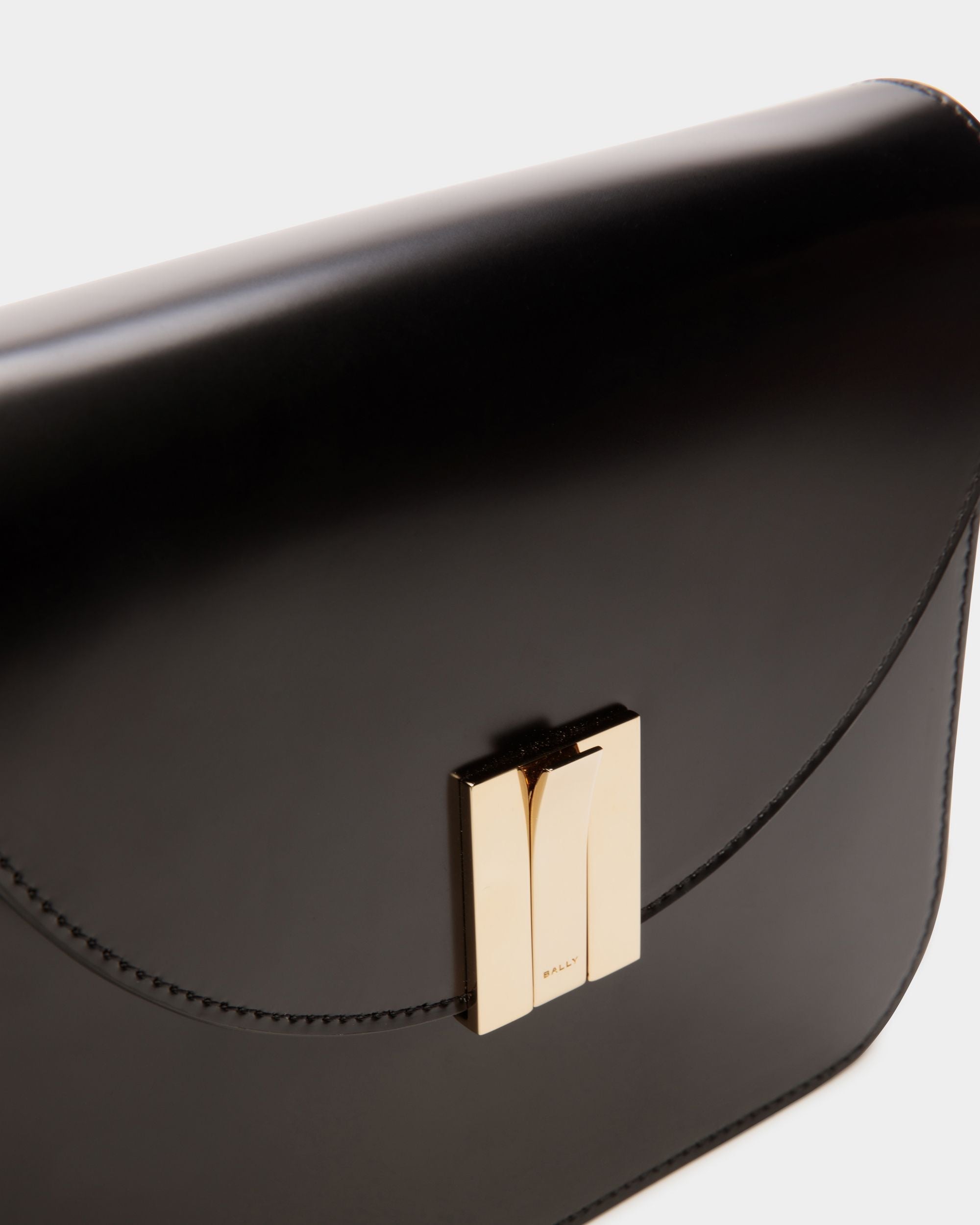Ollam Crossbody Bag in Black Brushed Leather - Image 6
