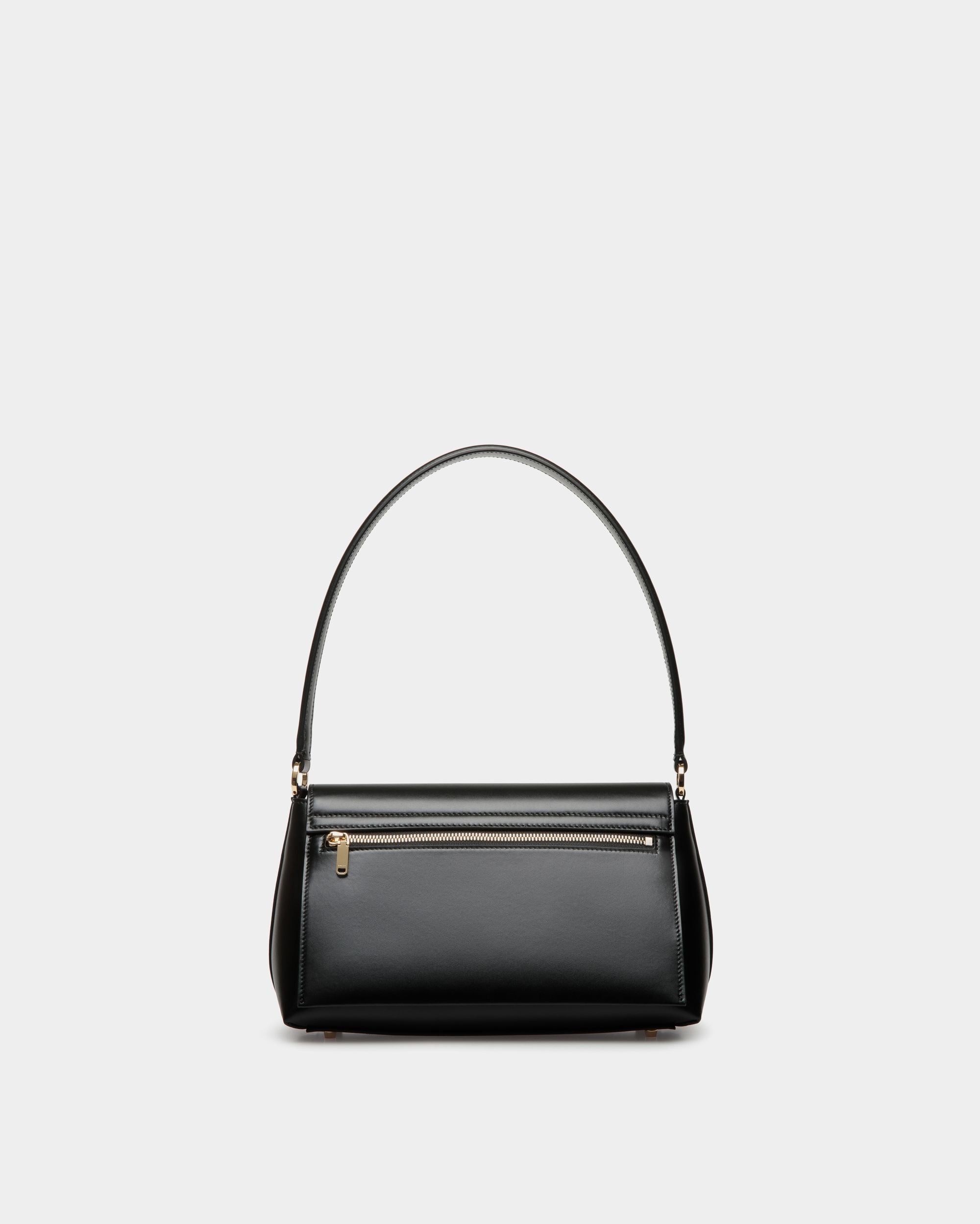 Ollam Small Top Handle Bag In Black Leather - Image 3