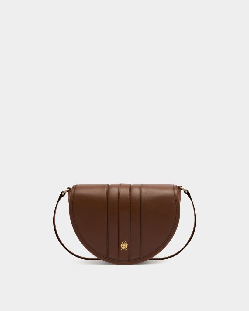 Signature Crossbody Bag in Brown Leather