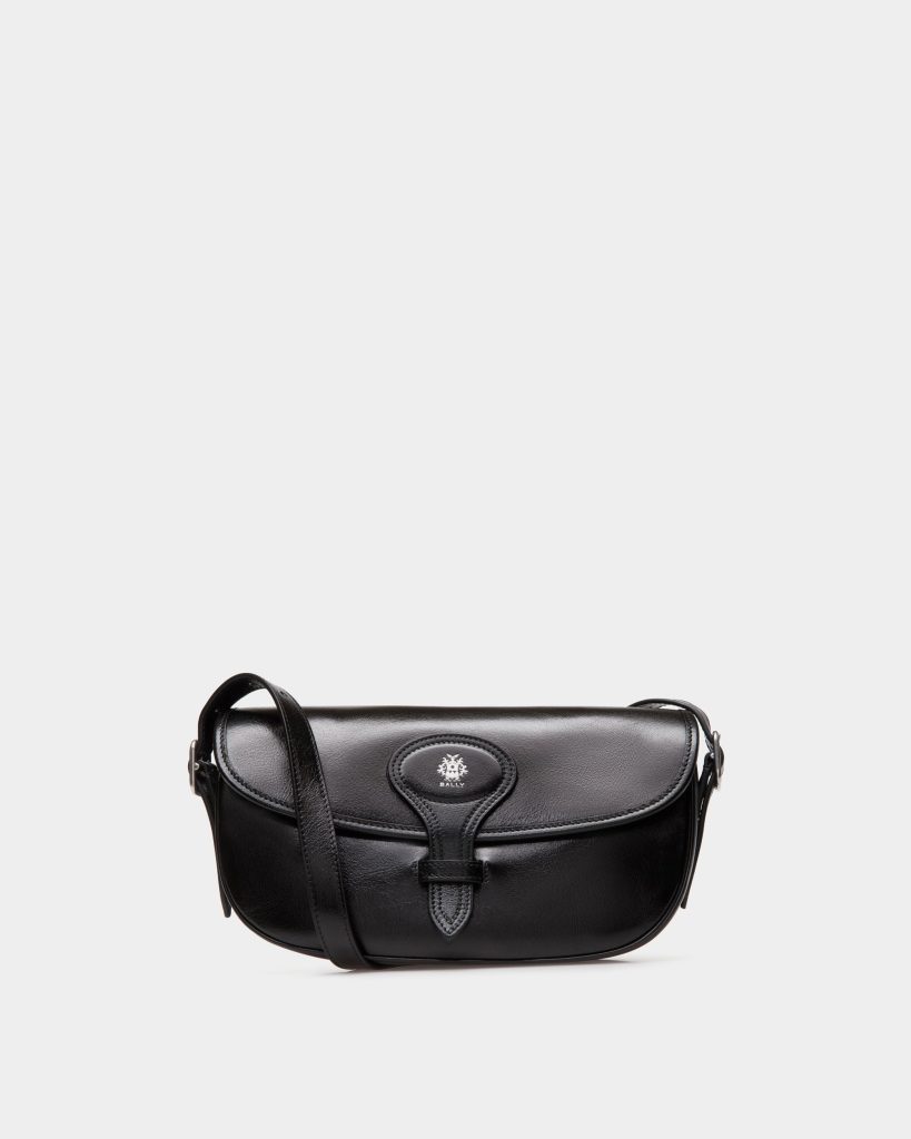Beckett Crossbody Bag in Black Leather