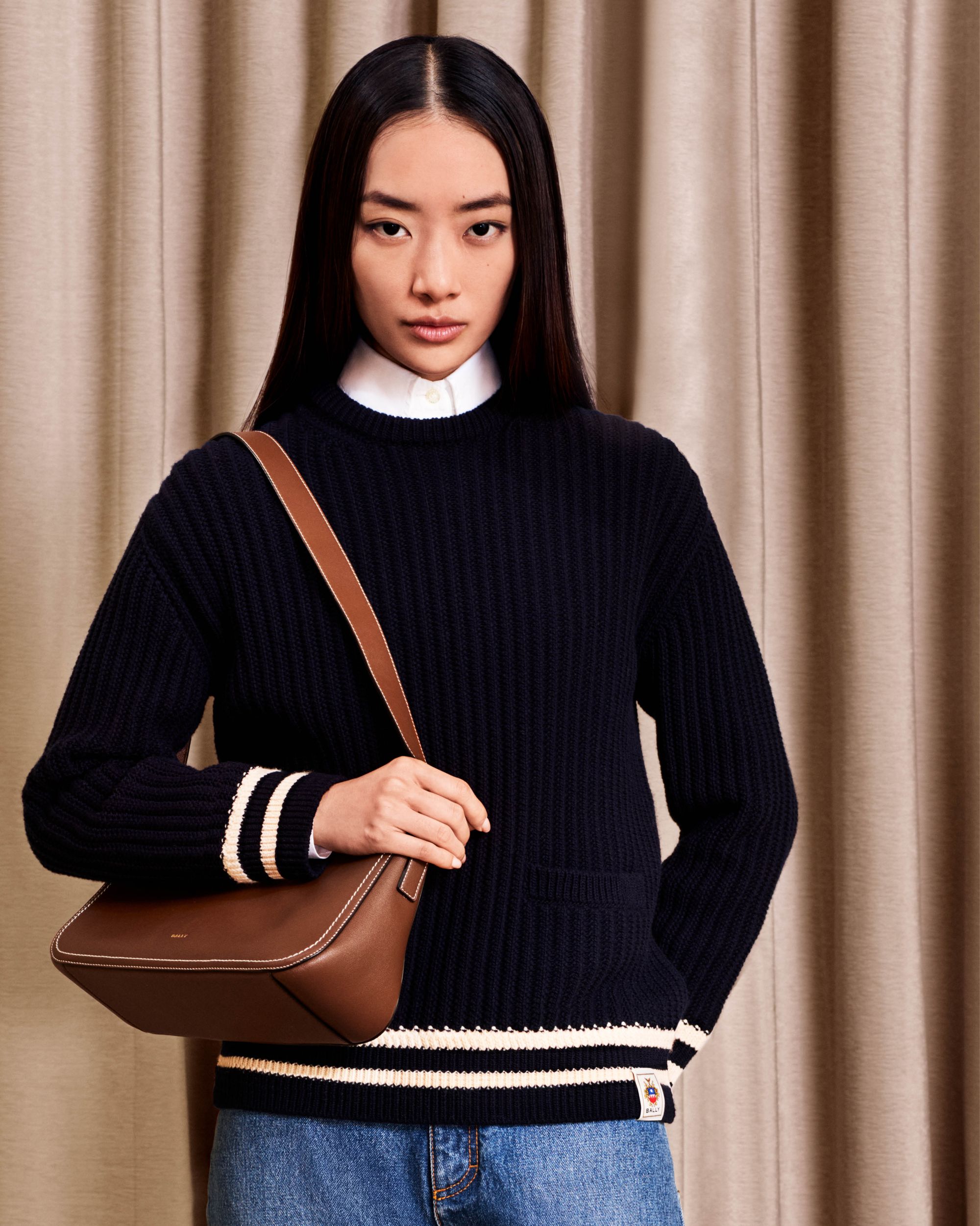 Easy Bally Shoulder Bag in Brown Leather - Image 7