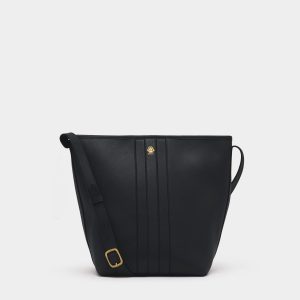 Beckett Bucket Bag in Black Leather