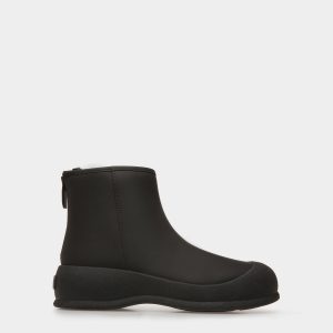 Frei Snow Boots In Black Leather