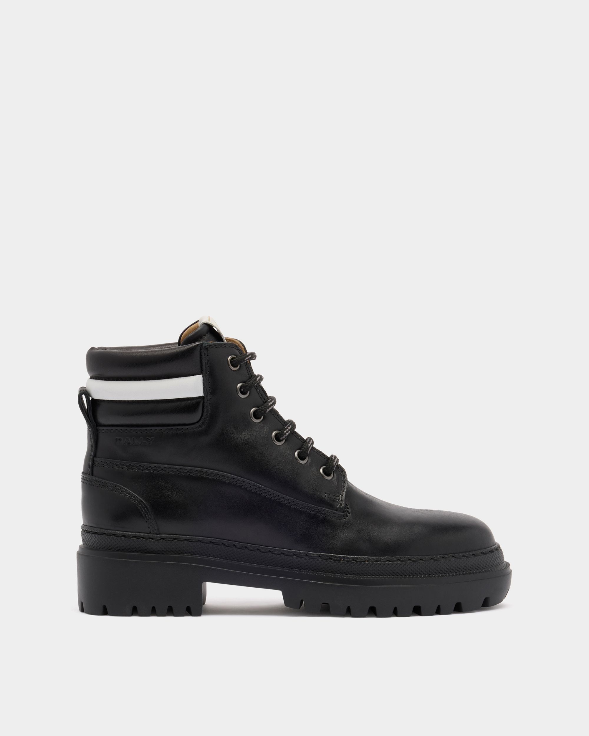 Hallen Bootie in Black Leather