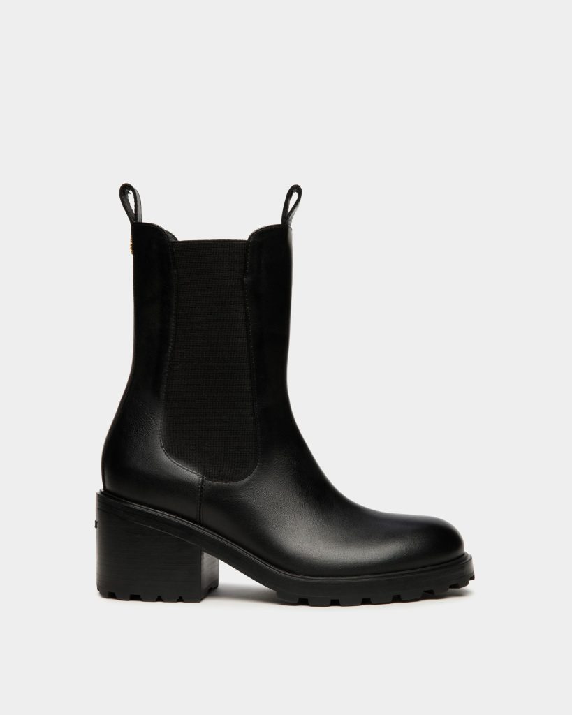 Gusto Bootie in Black Leather