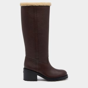 Gusto Boot in Brown Grained Leather