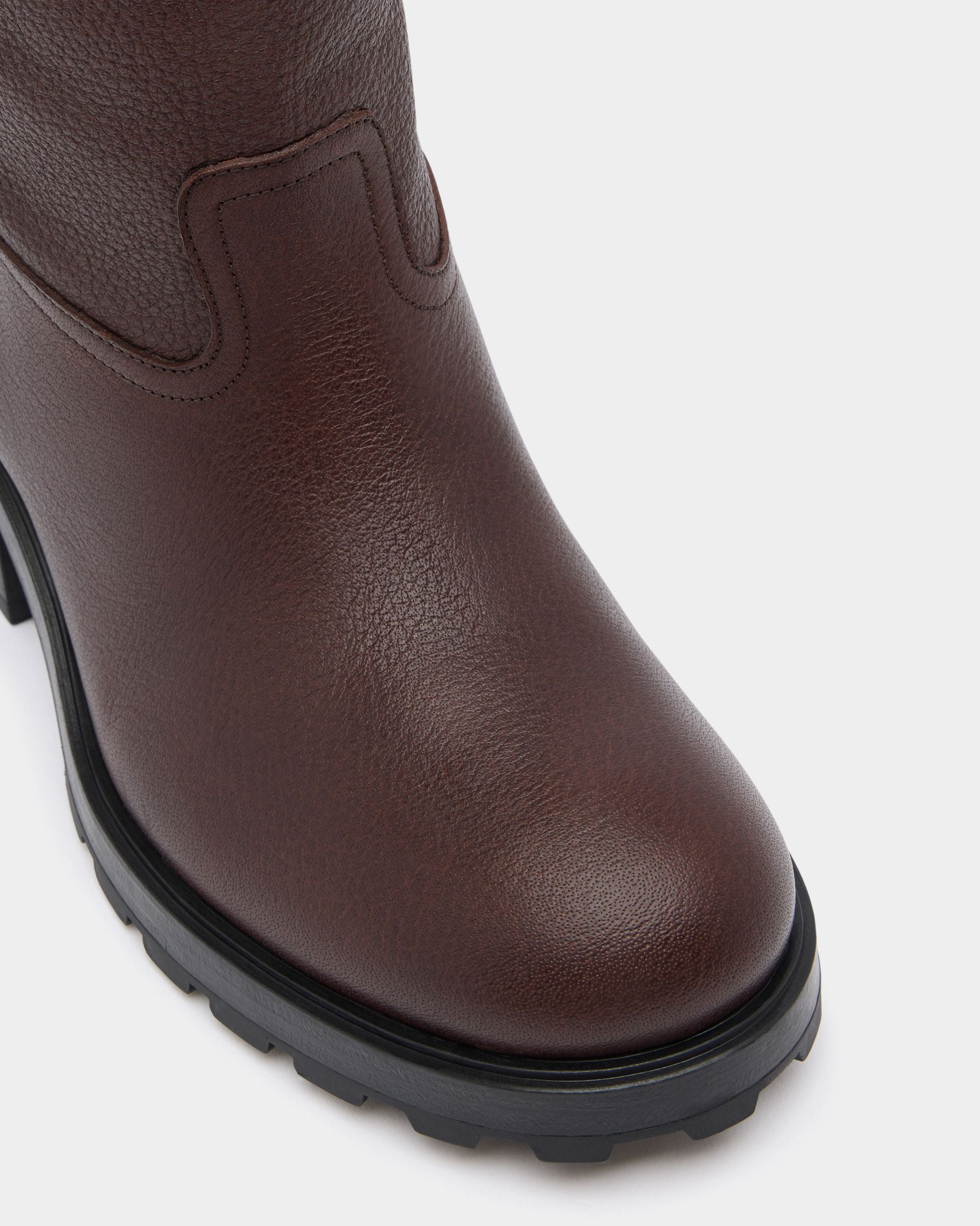 Gusto Boot in Brown Grained Leather - Image 6