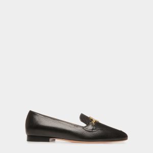 Daily Emblem Loafers In Black Leather