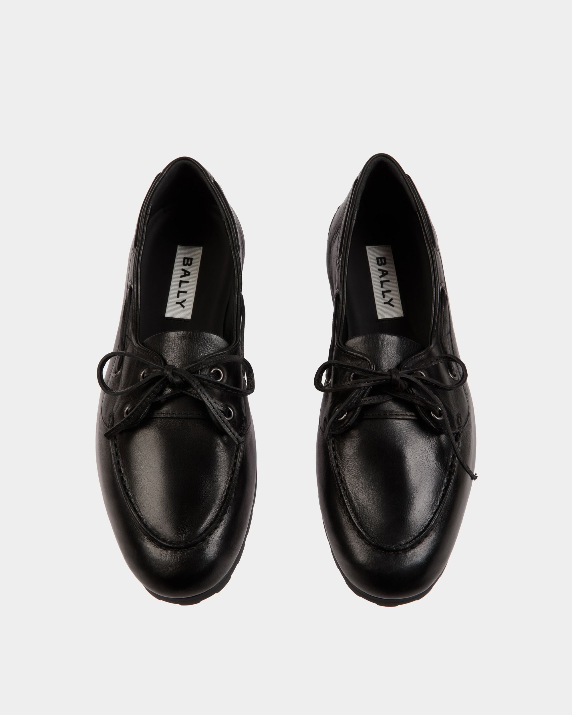 Plume Mocassin In Black Leather - Image 5