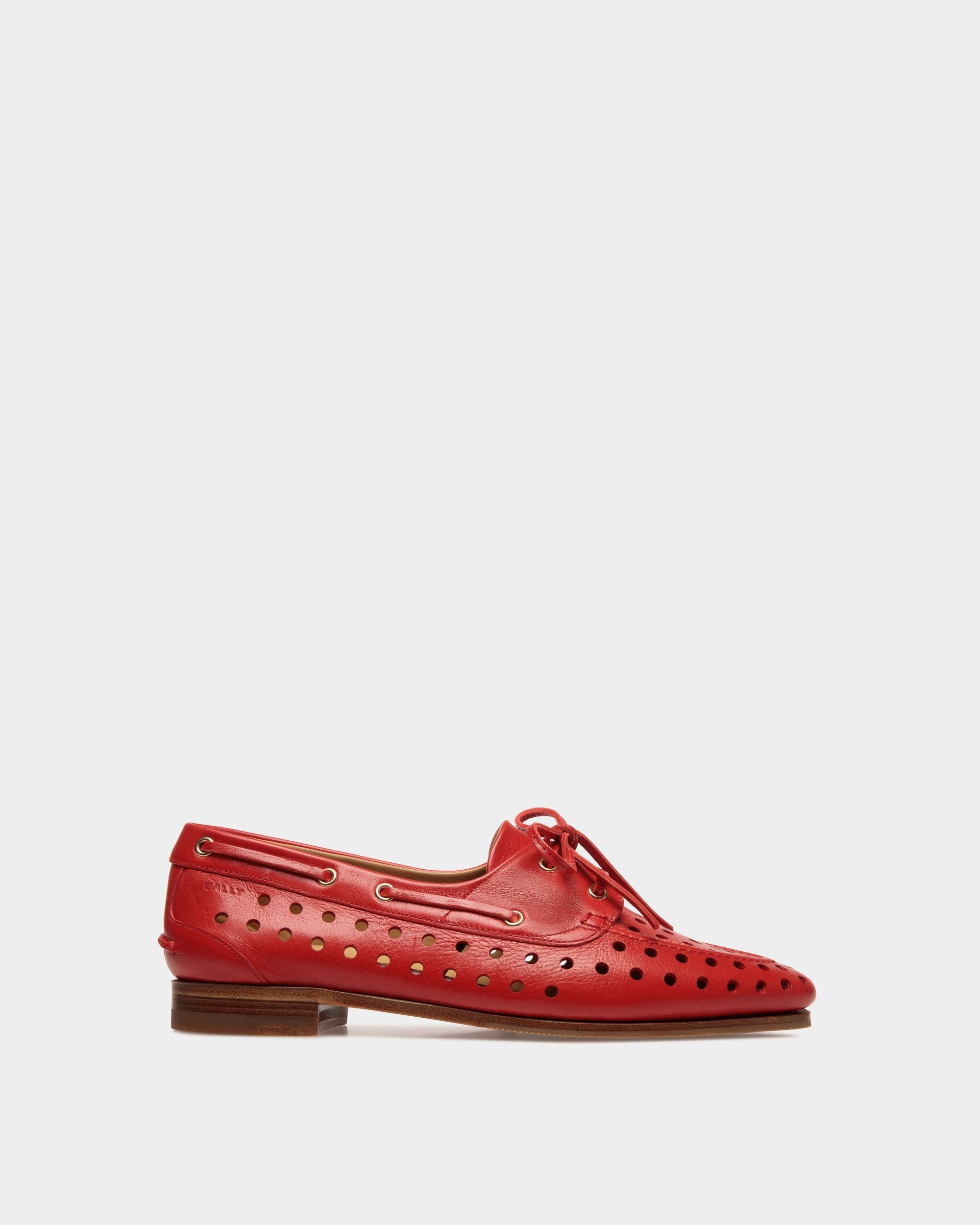 Plume Moccasin in Red Leather