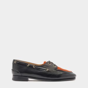 Plume Moccasin in Black Leather