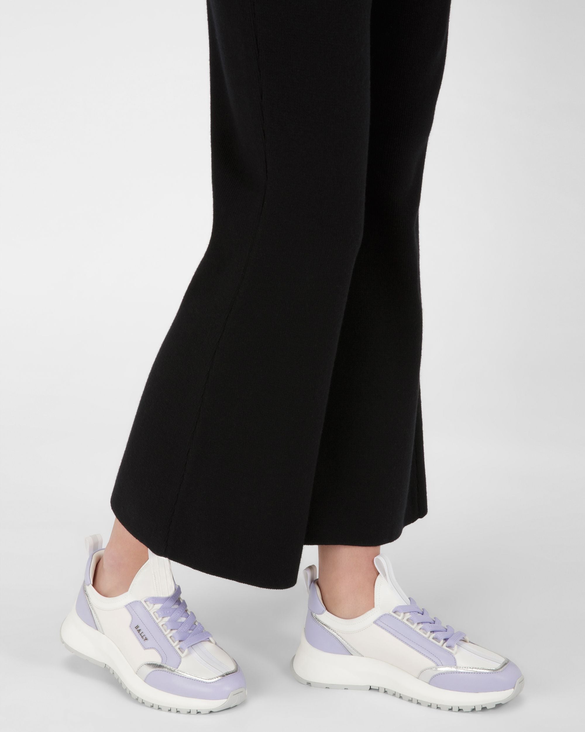 Deven Leather Sneakers In White & Lilac - Image 7