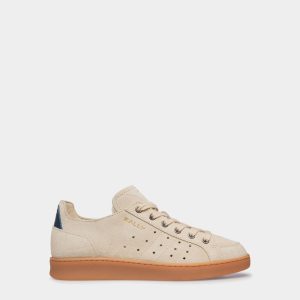 Tennis Sneaker in Champagne Suede