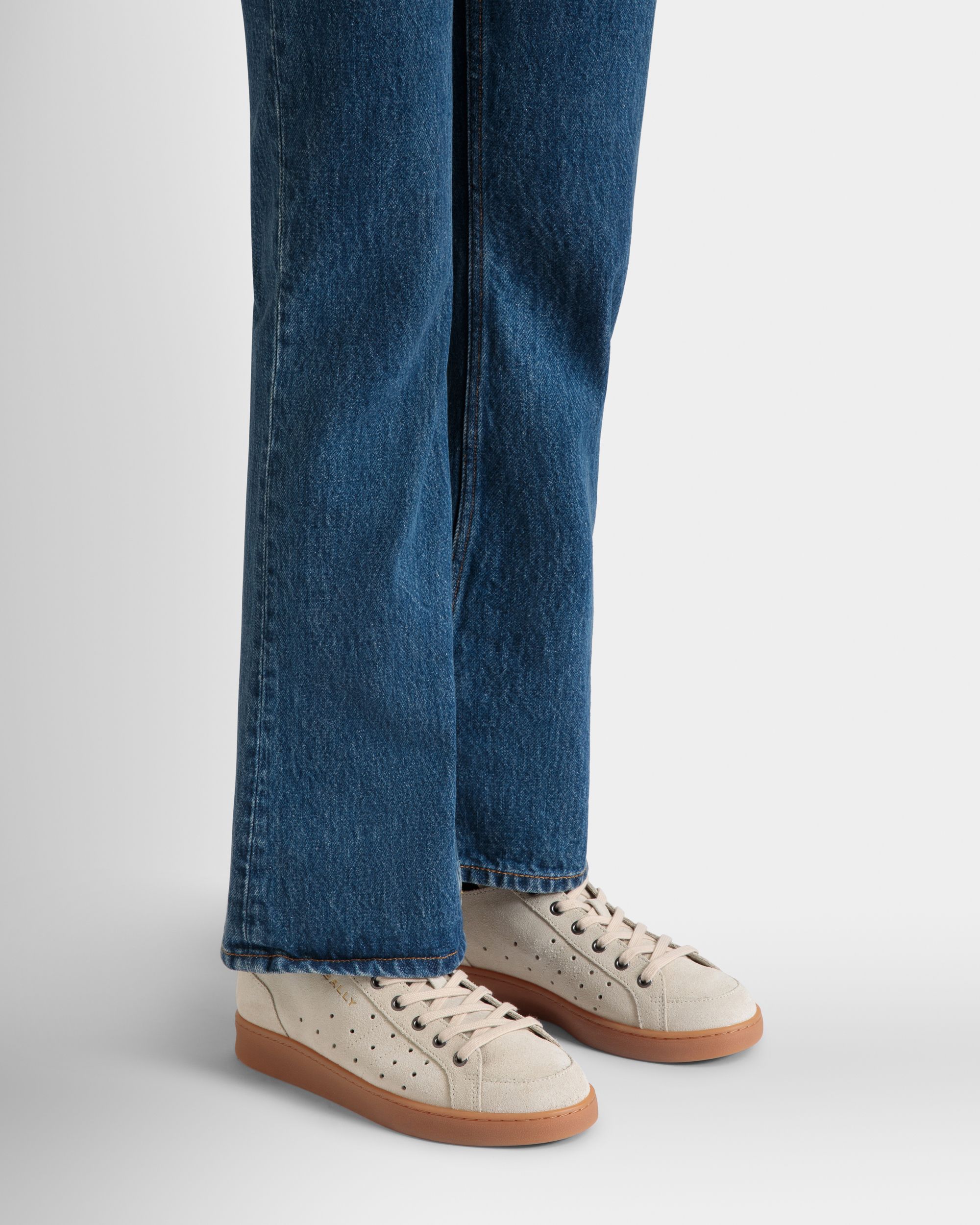 Tennis Sneaker in Champagne Suede - Image 2