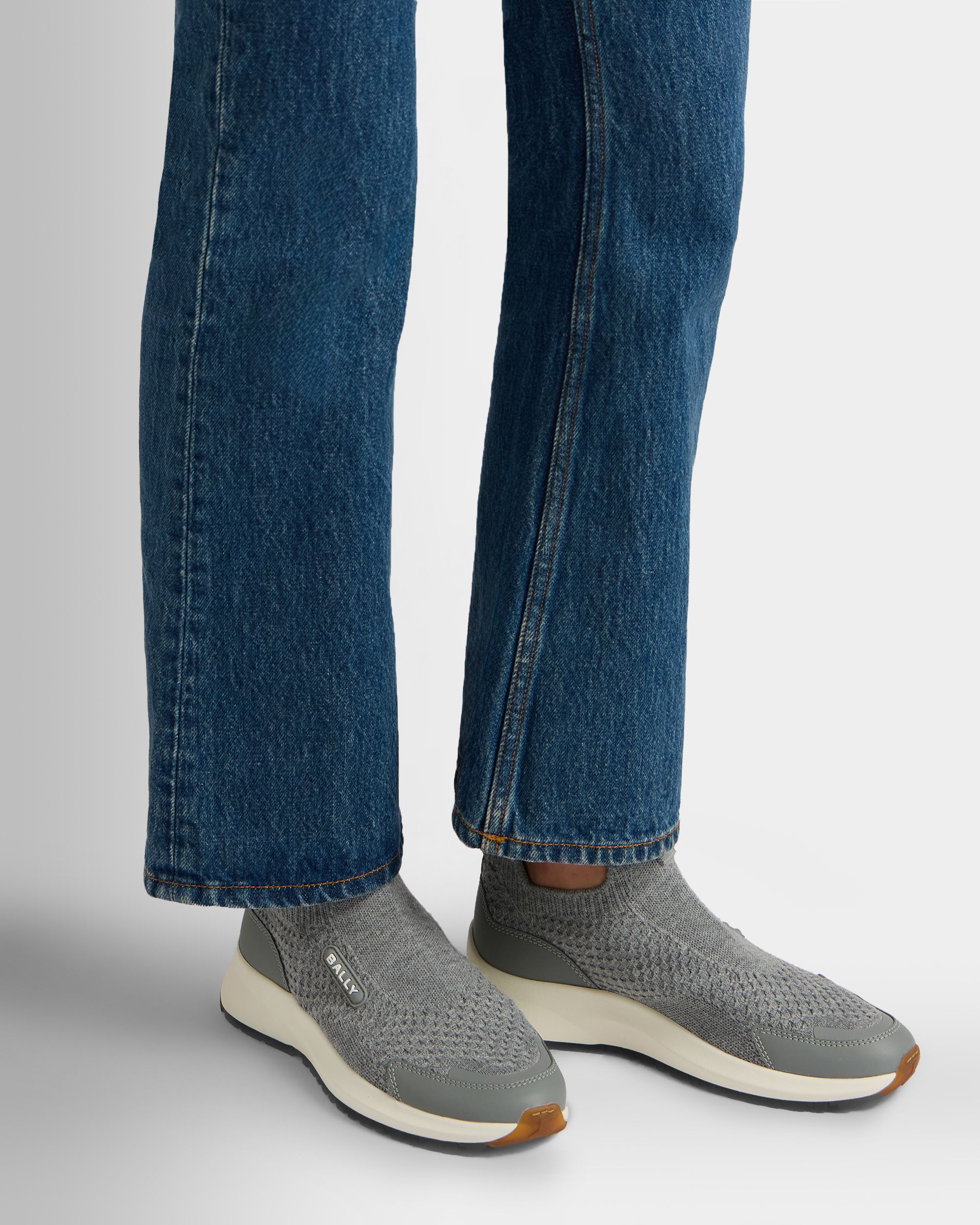 Outline Sneaker in Grey Knit Wool and Acrylic - Image 2