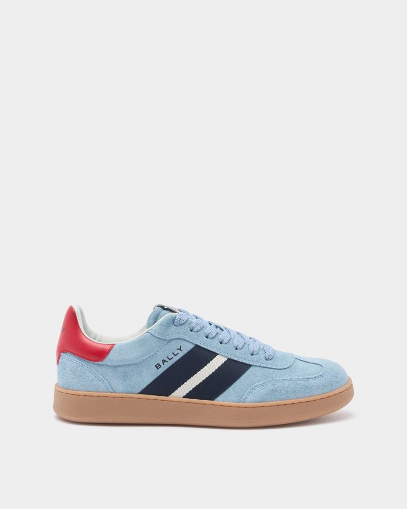Retro Crest Sneaker in Light Blue Suede