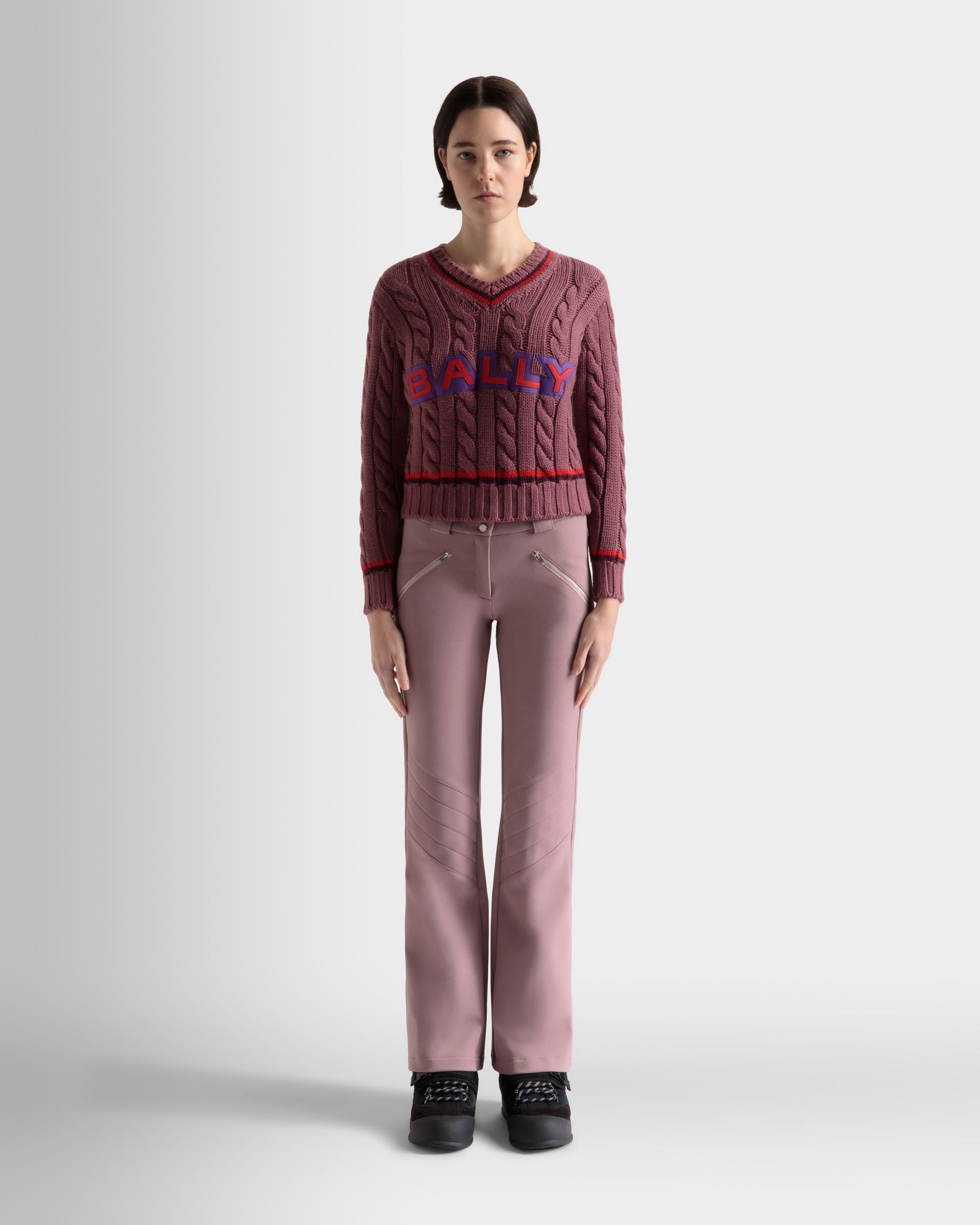V-Neck Sweater In Light Pink Wool - Image 2