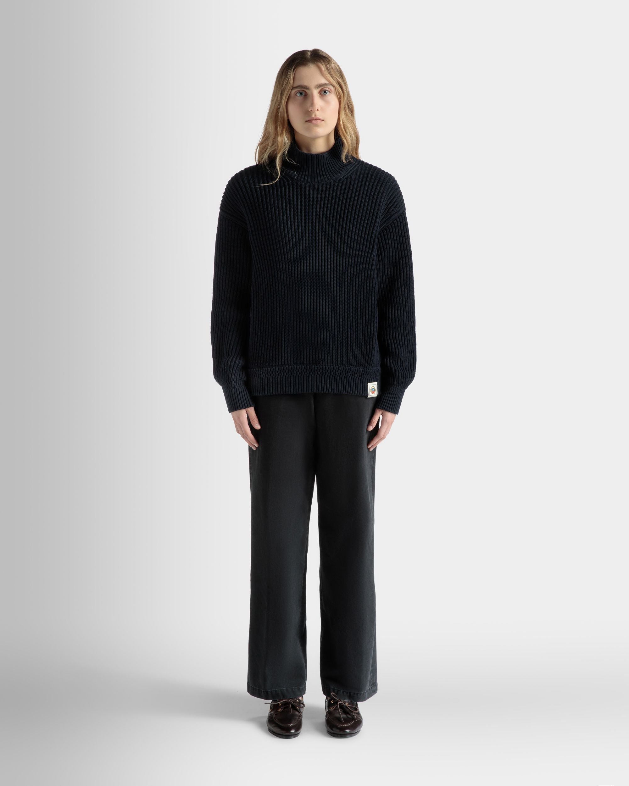 Turtle Neck in Navy Blue Cotton - Image 2