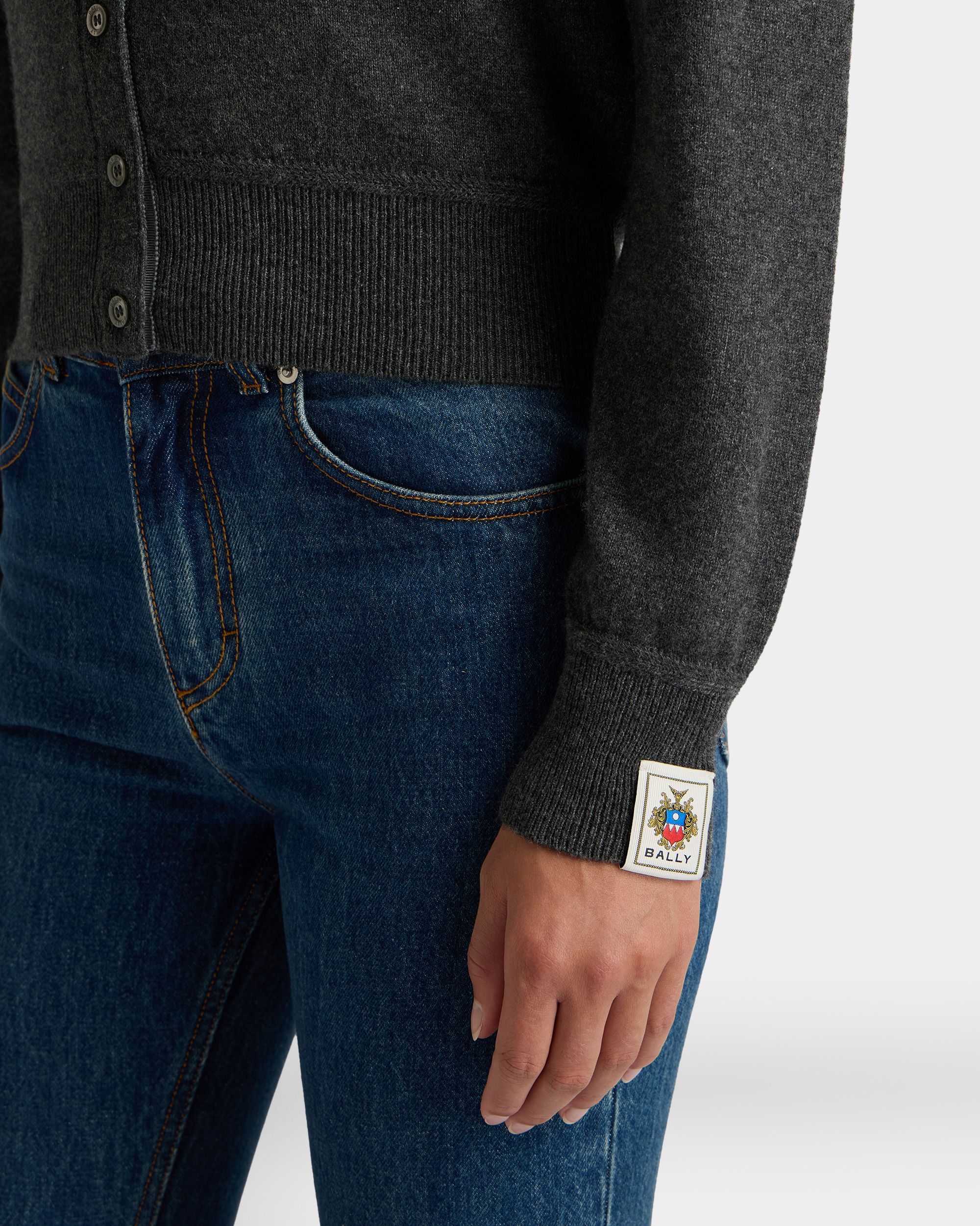 Cardigan in Dark Grey Cashmere - Image 3