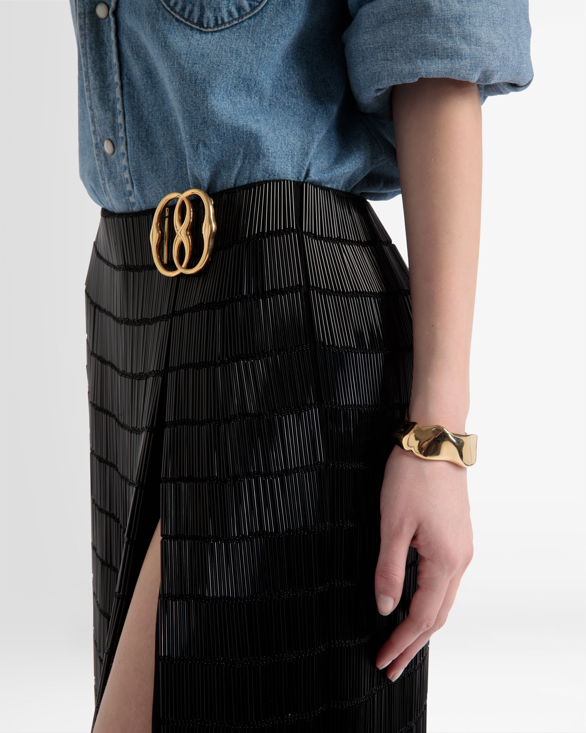 Chunky Cuff Bangle In Yellow-Gold - Image 2