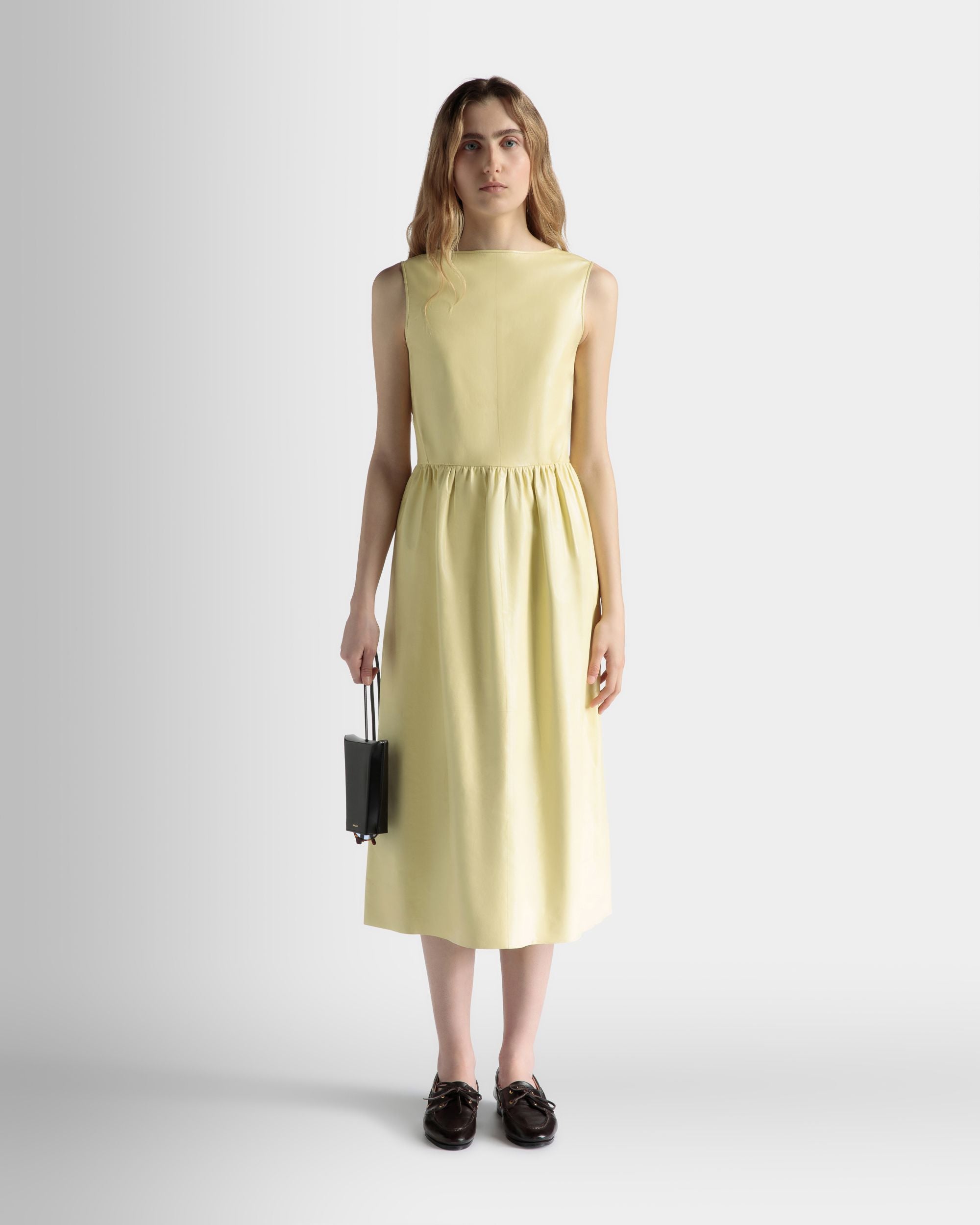 Belle Sunglasses Holder in Black Brushed Leather - Image 2