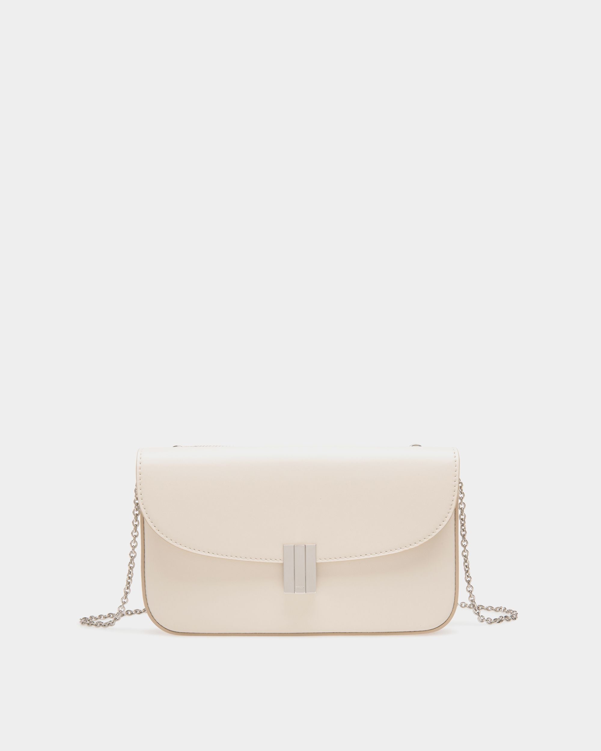 Ollam Phone Wallet in White Leather