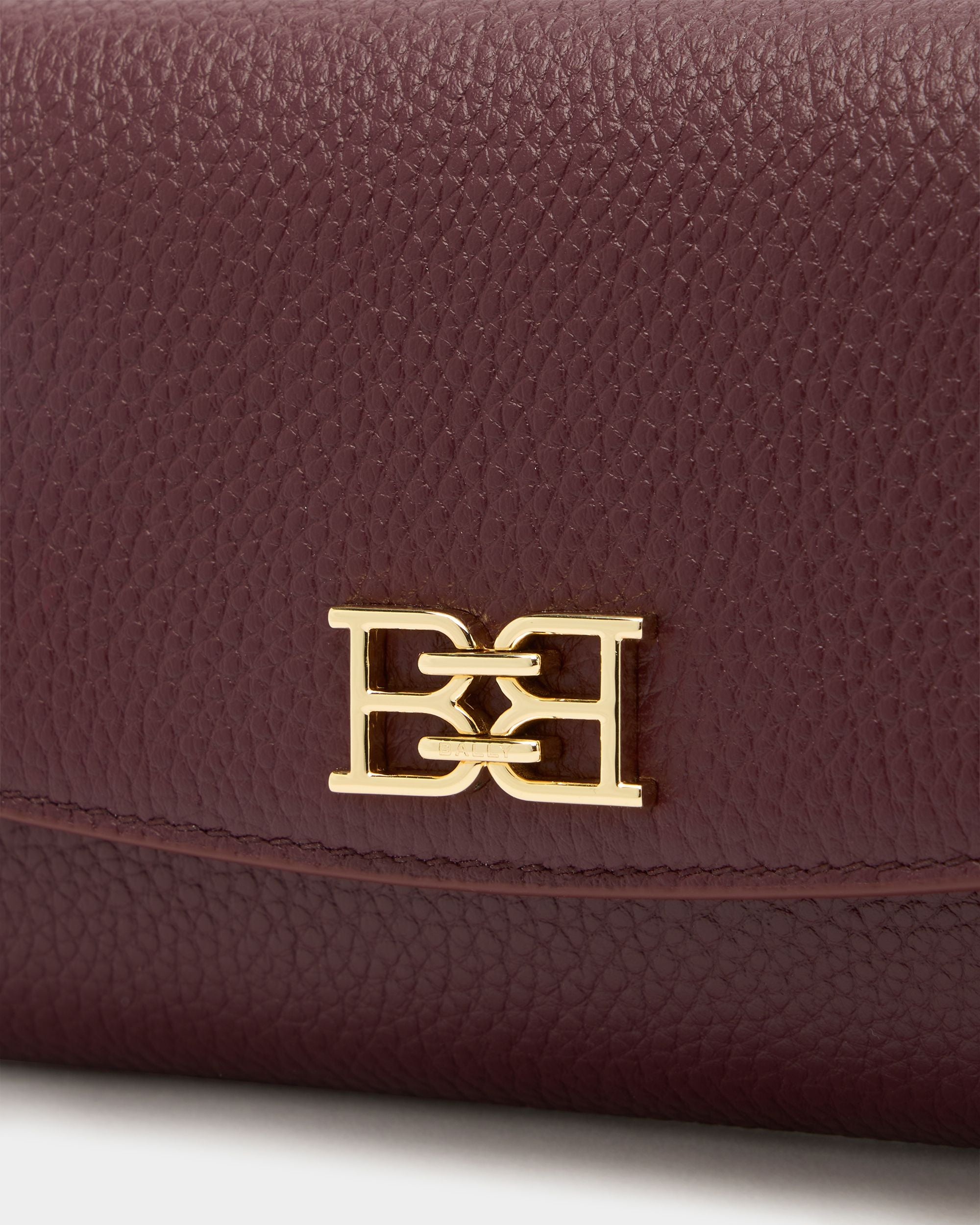 Phone Wallet in Dark Bordeaux Grained Leather - Image 6