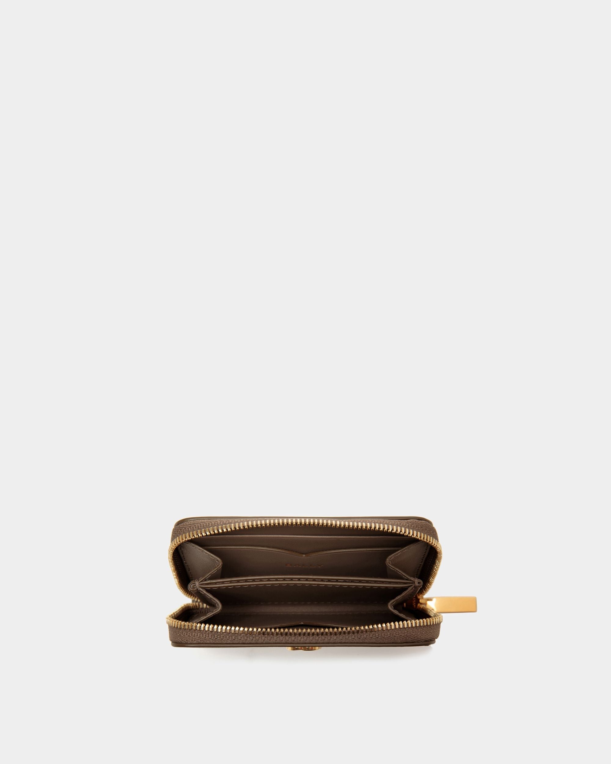 Emblem Coin & Card Wallet in Beige Leather - Image 3