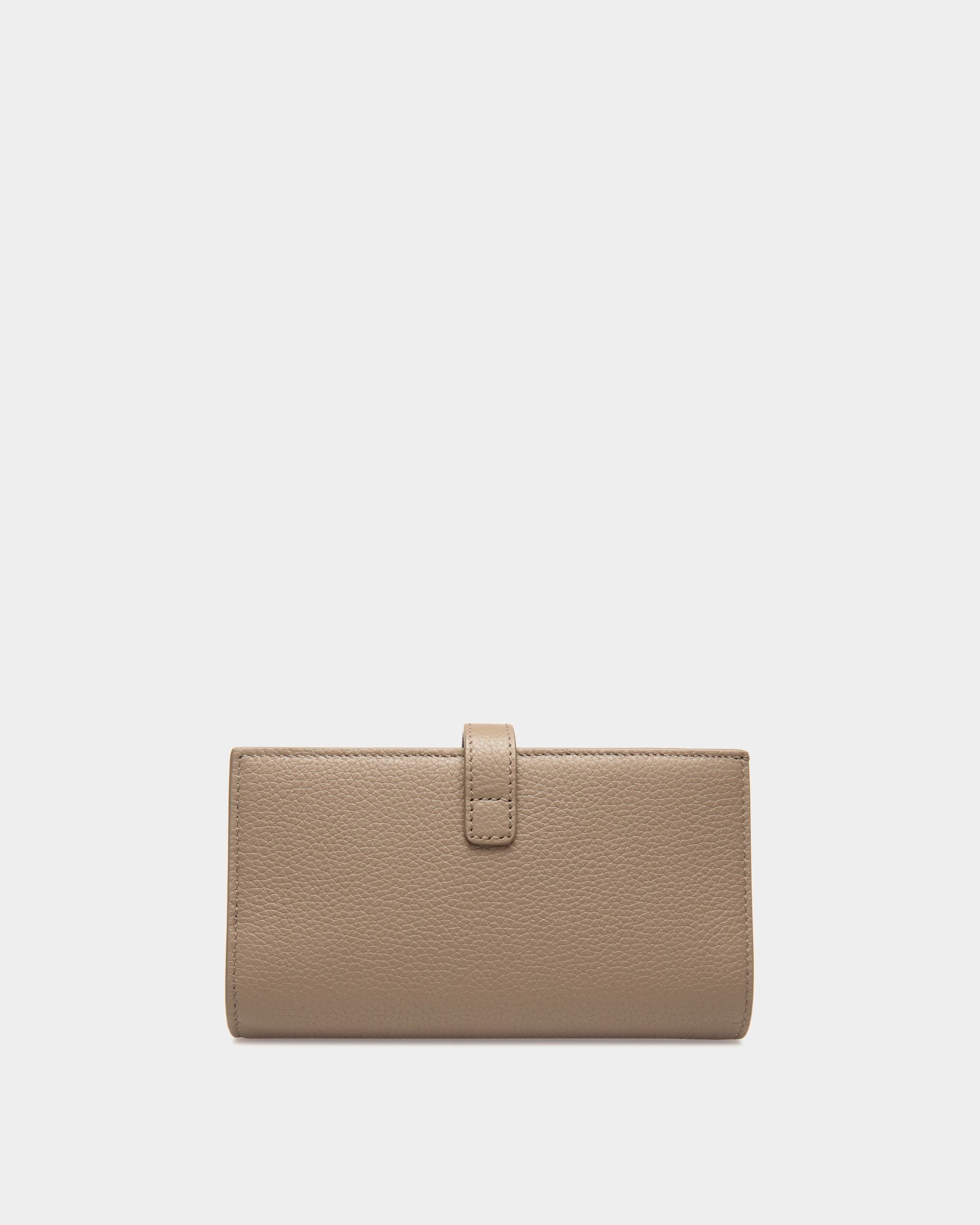 Lock Me Long Wallet In Taupe Grained Leather - Image 2