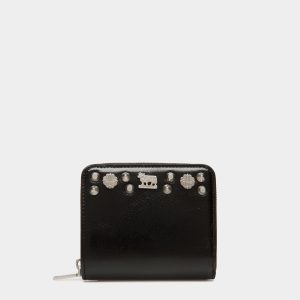Swissness Wallet In Black Leather with Studs