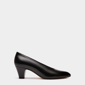 Alva Pump in Black Leather